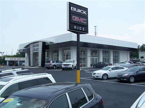 Rice gmc - Yes, Rice Buick-GMC Inc. in Knoxville, TN does have a service center. You can contact the service department at (865) 344-6119. Used Car Sales (865) 344-6231. New Car Sales (865) 505-7033. Service (865) 344-6119. Schedule Service. Read verified reviews, shop for used cars and learn about shop hours and amenities.